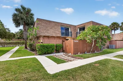 5408 NW 59th Place 1