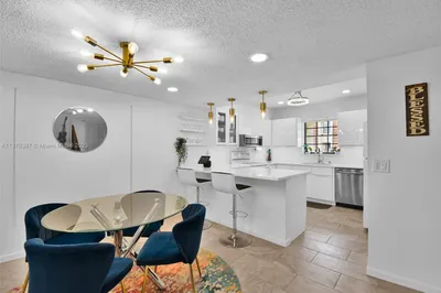 118 NW 115th Ter 1