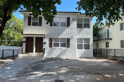 331 SW 11th Ave 1