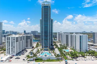 3101 S Ocean Dr #2707 1
