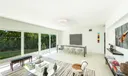 255 Harbor Dr Photo