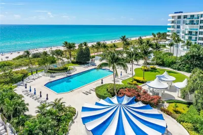 5161 Collins Ave #602 1