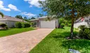 675 NE Moss Rose Place Photo