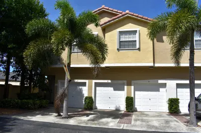 102 Lighthouse Circle #A 1