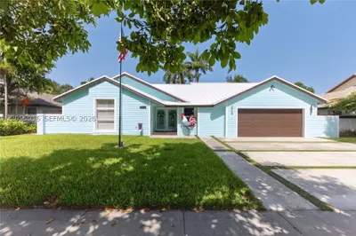 5725 SW 88th Ave 1