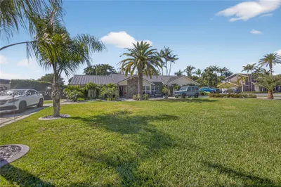 15050 SW 167th St 1