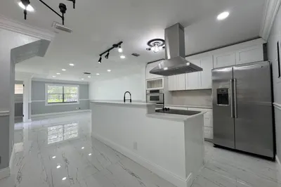 613 NW 47th Street 1