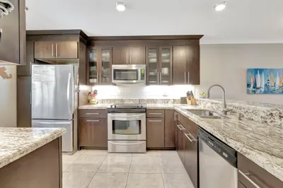 701 Avenue L 1