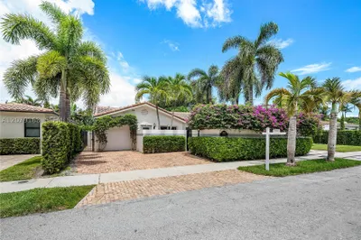 1015 SE 11th Ct 1