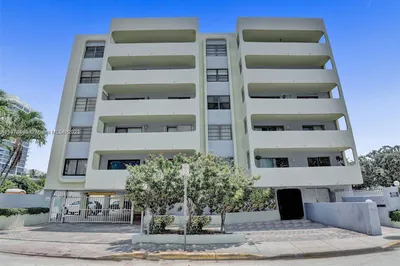 6725 Harding Ave #207 1
