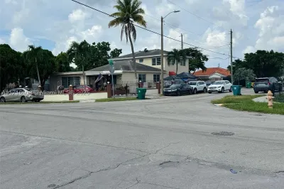 520 NW 32nd Ave 1