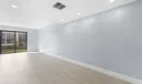 1300 Seaway Drive #Apt 7 Photo
