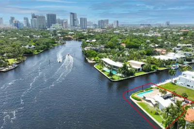 View west along New River to downtown