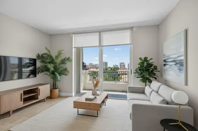 403 S Sapodilla Avenue #511 1