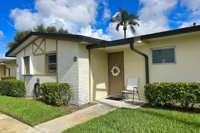2811 Ashley Drive W #E 1