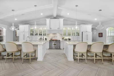 5383 Sea Biscuit Road 1