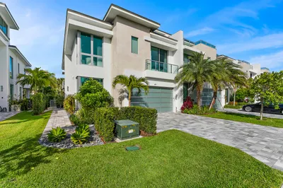 001-419OceanOneEdit-JunoBeach-FL-33408-F