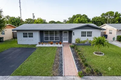 351 NW 206th Ter 1