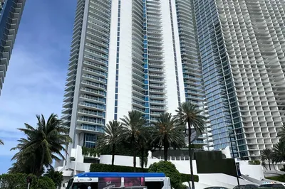 17001 COLLINS Avenue #1806 1