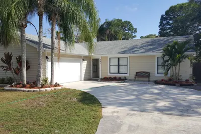 591 Kriss Lane 1