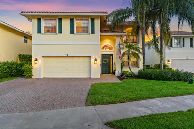 112 Hidden Hollow Drive 1