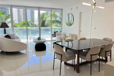 495 Brickell Ave #BAY406 1