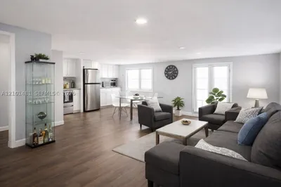 3120 W Hallandale Beach Blvd #613 1