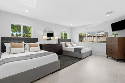 1329 Funston 1