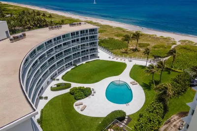 1213 S Ocean Boulevard #2-E 1