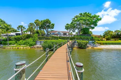 9 N River Road 1