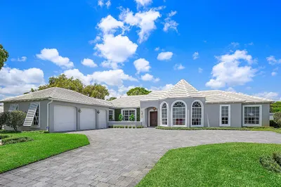 440 Glenbrook Drive 1