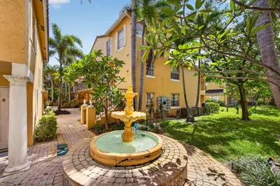 1120 Lake Shore Drive #Unit 204 1