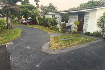 1320 NW 19th Street 1