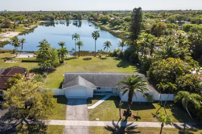11807 SW 112th Ave 1