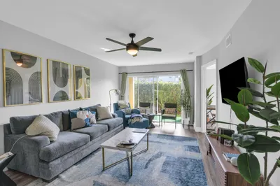 1030 Lake Shore Drive 1