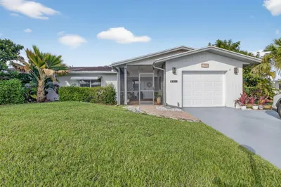 13647 Whippet Way W 1