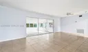 106 E Park Ln E Photo