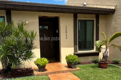 12013 SW 110th St Cir E 0 1