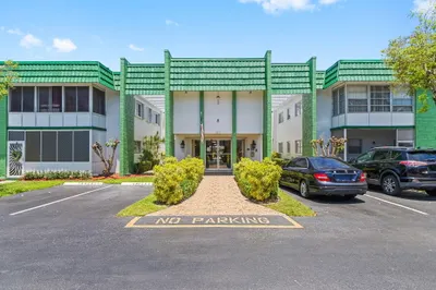2271 NW 48th Terrace #207 1