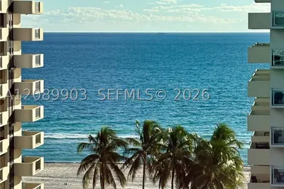 5700 Collins Ave #11B 1