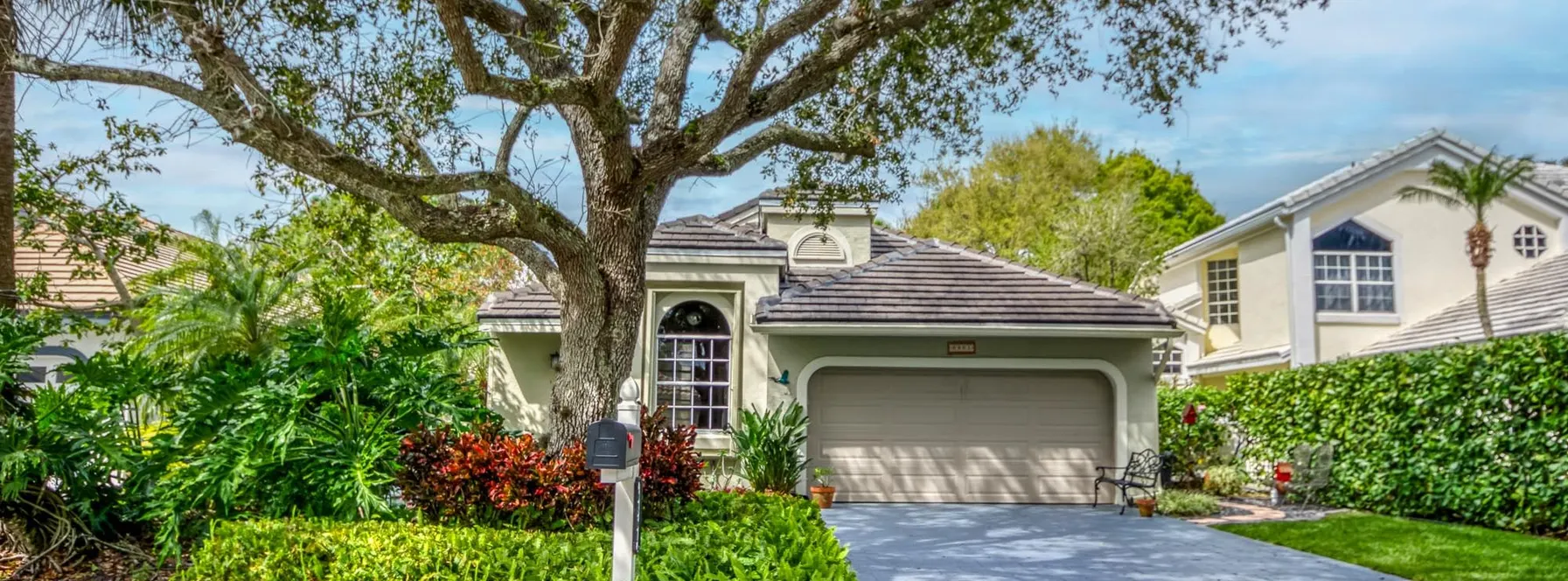 Just Listed | 6861 Briarlake Circle