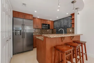 4520 SW 68th Ct Cir #25-5 1
