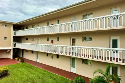 2581 N Garden Drive N #309 1