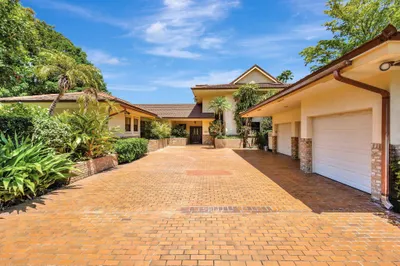 8541 Estate Drive 1