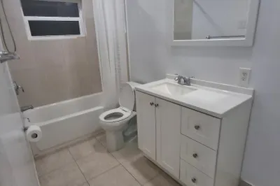 1250 E SAMPLE Road #303 1