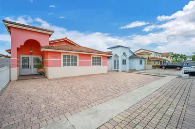 12355 NW 98th Ave 1