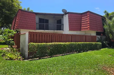 3909 Victoria Drive 1