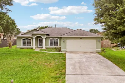 436 SW Bradshaw Circle 1
