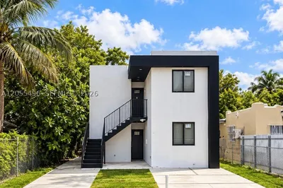 1244 NW 32nd St 1