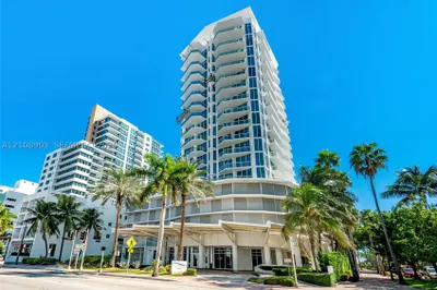 6515 Collins Ave #1509 1